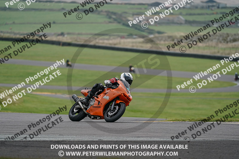 anglesey no limits trackday;anglesey photographs;anglesey trackday photographs;enduro digital images;event digital images;eventdigitalimages;no limits trackdays;peter wileman photography;racing digital images;trac mon;trackday digital images;trackday photos;ty croes